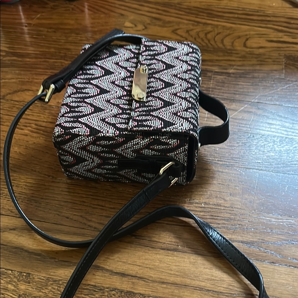 & Other Stories Black and White Crossbody Bag